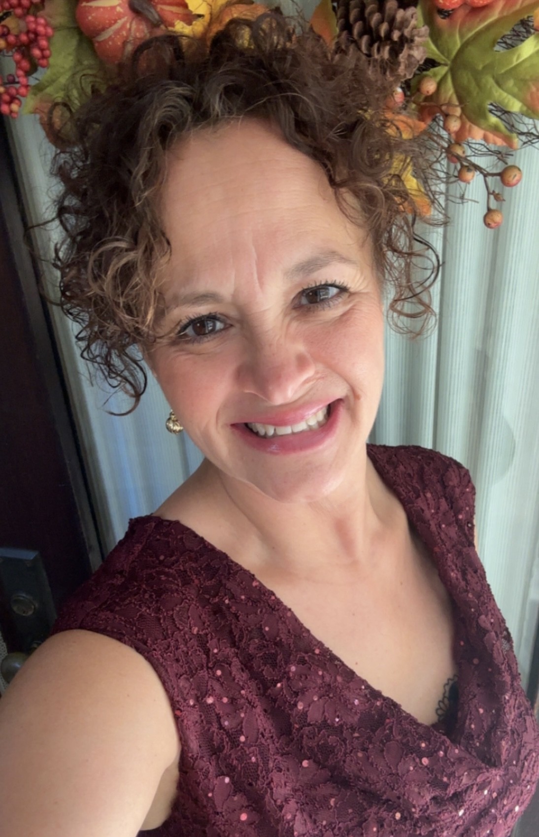 Bilingual nurse in Illinois is latest winner of Never Quit Service Award